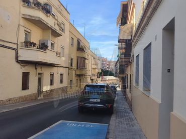 Wohnung mit Balkon zum Verkauf in Carrer Pintor Pinazo 32