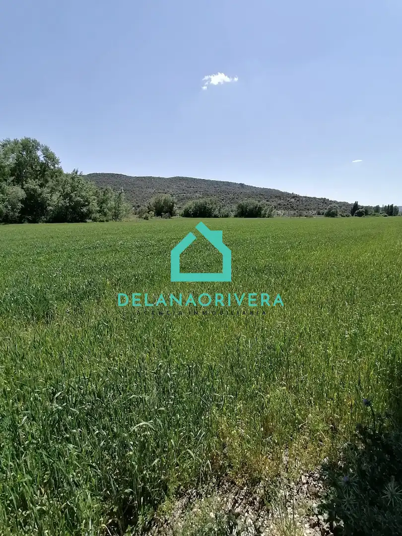 Land for sale in Ambite