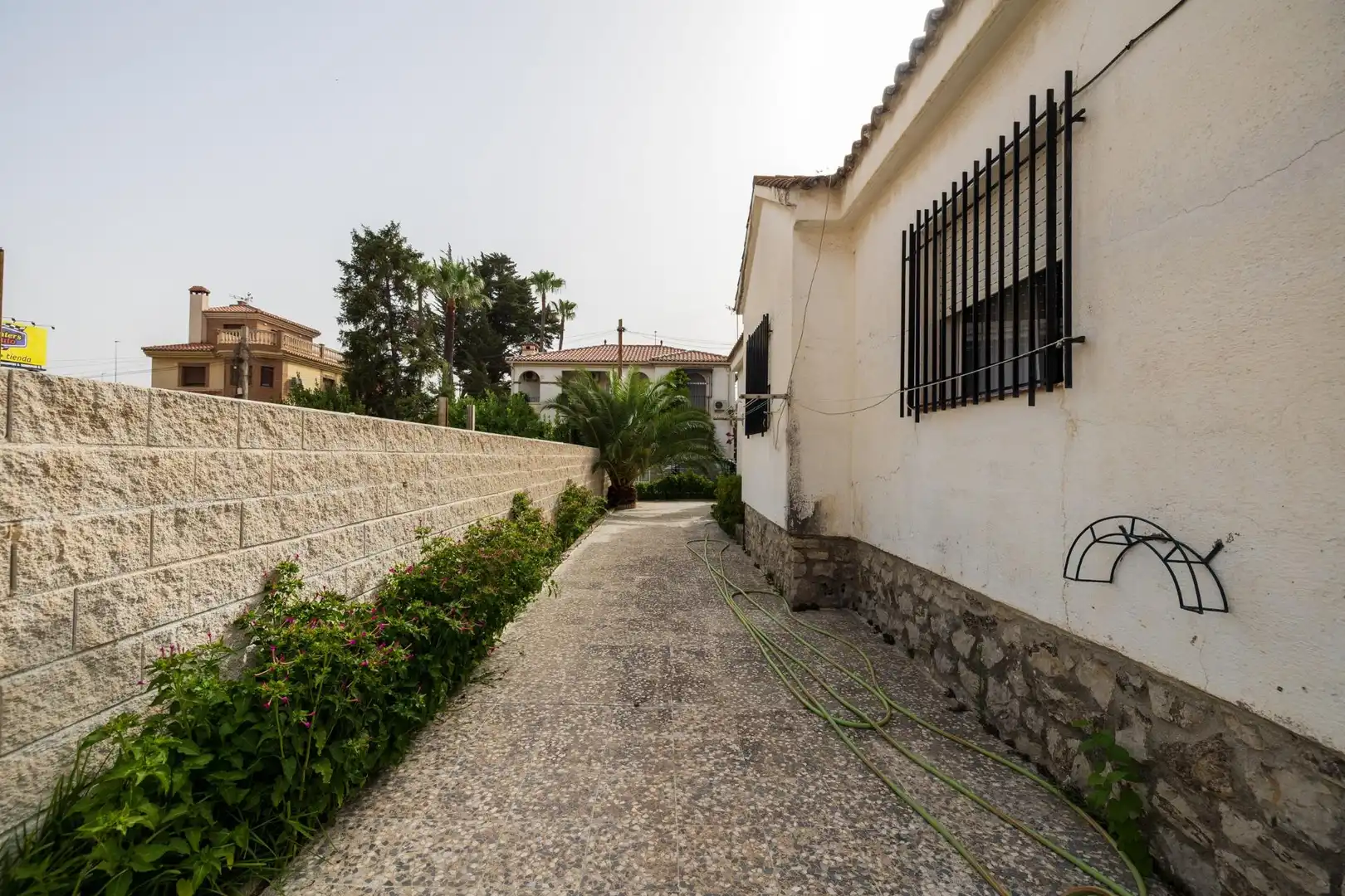 Vista exterior de Casa o chalet en venta en Armilla con Aire acondicionado, Calefacción y Jardín privado