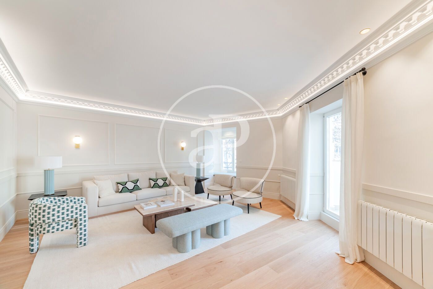 Sala de estar de Piso en venta en  Madrid Capital con Aire acondicionado, Calefacción y Amueblado