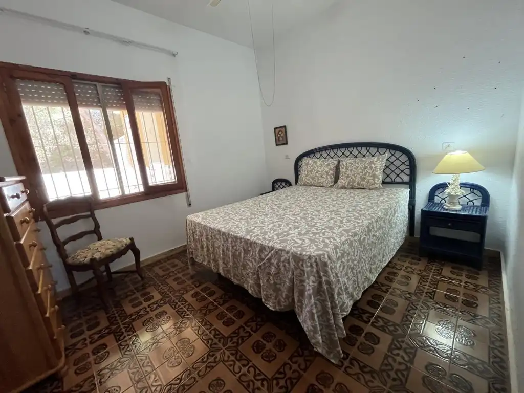 Dormitori de Casa o xalet en venda en Orihuela amb Jardí privat, Terrassa i Traster