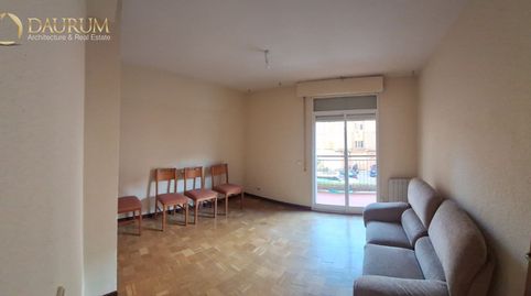 Foto 3 de Piso en venta en Ofelia Nieto, Valdezarza, Madrid Capital
