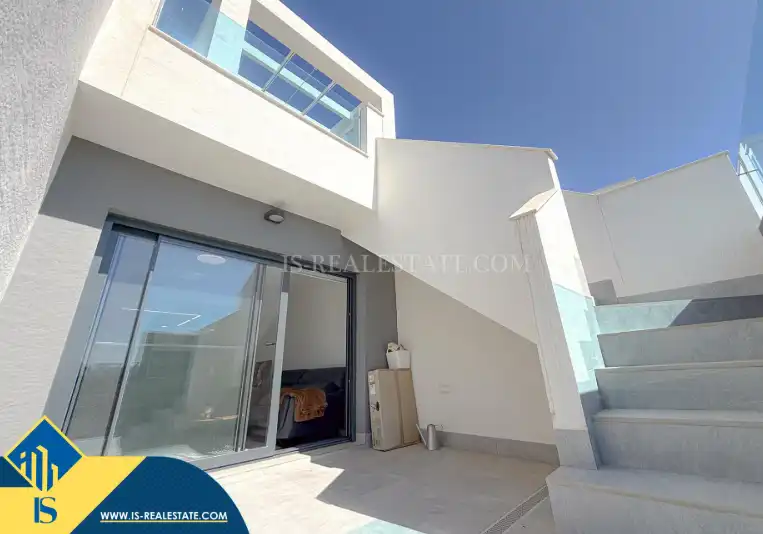 Penthouse with lift for sale in El Raso, imagen 2