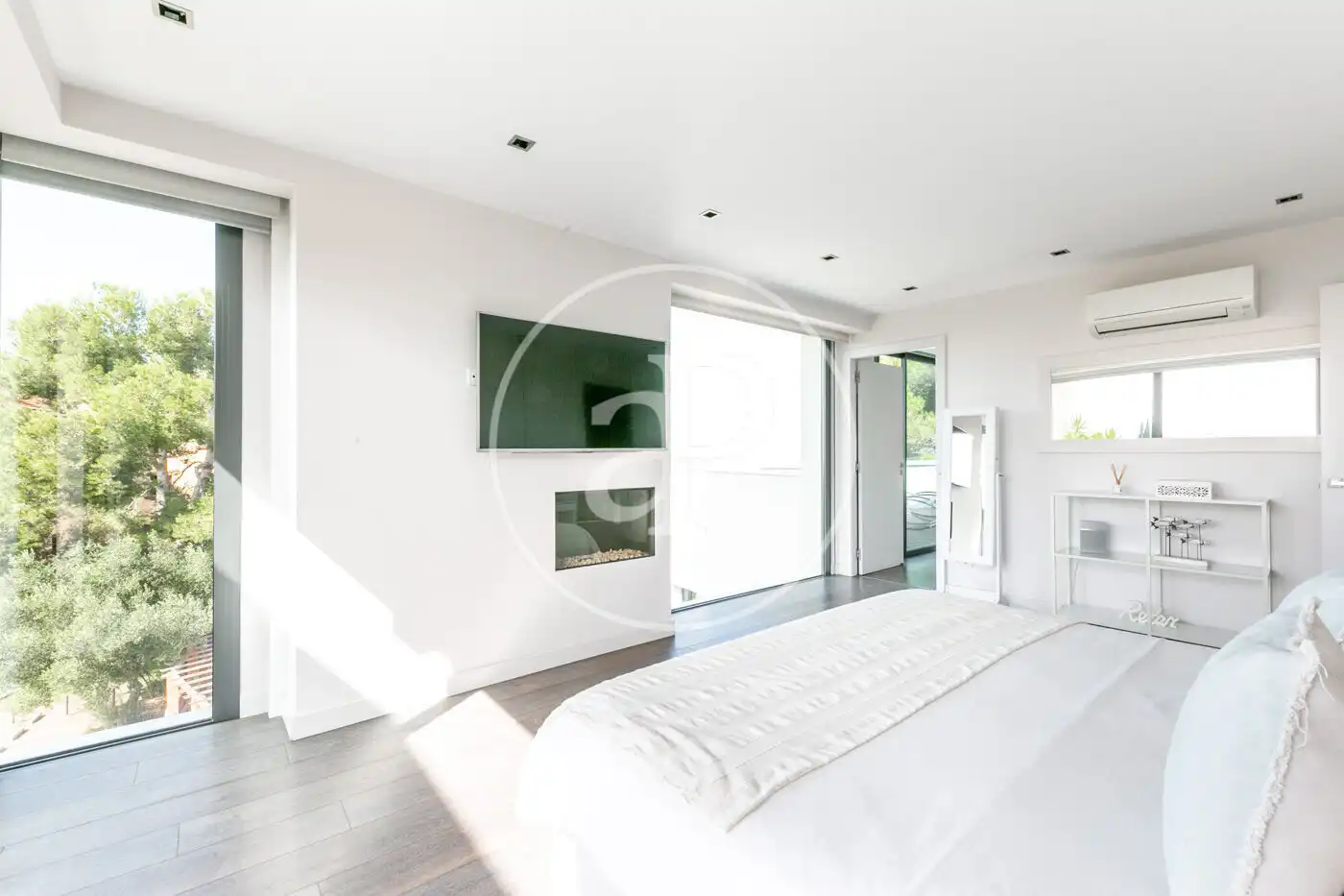 Bedroom of Houses for rent in Barcelona  with Air Conditioner, Heating and Private garden