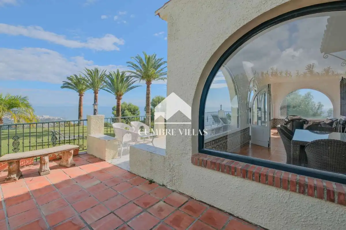 Terrassa de Casa o xalet en venda en Nerja amb Jardí privat i Terrassa