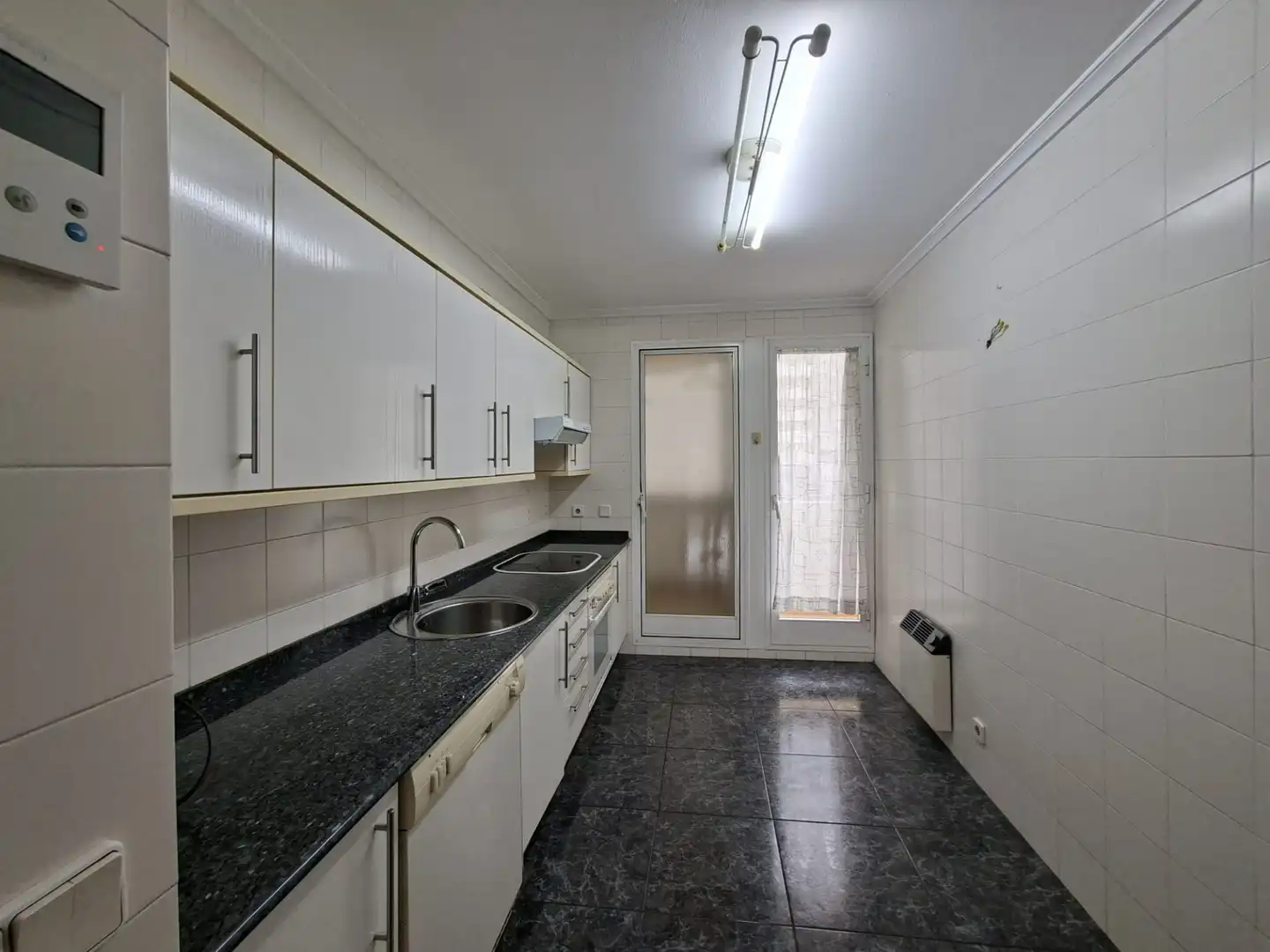 Cocina de Piso en venta en Montigalà - Sant Crist