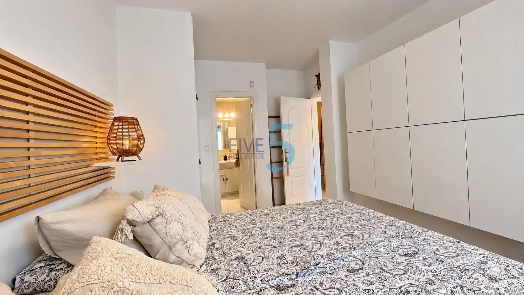 Bedroom of Flat for sale in Orihuela Costa
