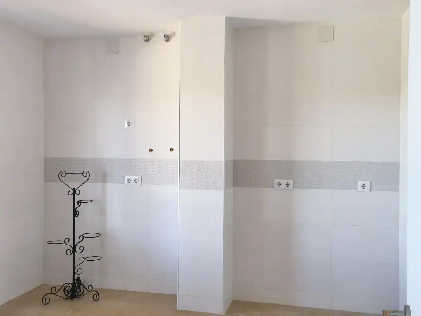 Baño de Piso en venta en Cabeza la Vaca con Balcón