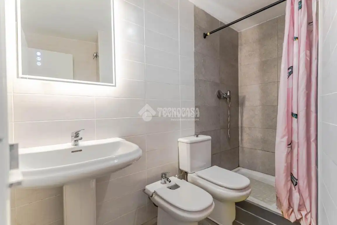 Bathroom of Duplexes for sale in Torrenueva Costa  with Terrace