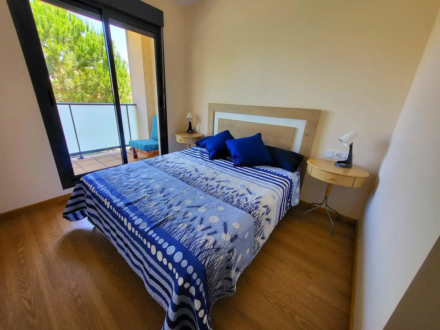 Schlafzimmer von Wohnungen zur Miete in San Jorge / Sant Jordi mit Klimaanlage, Heizung und Parkett