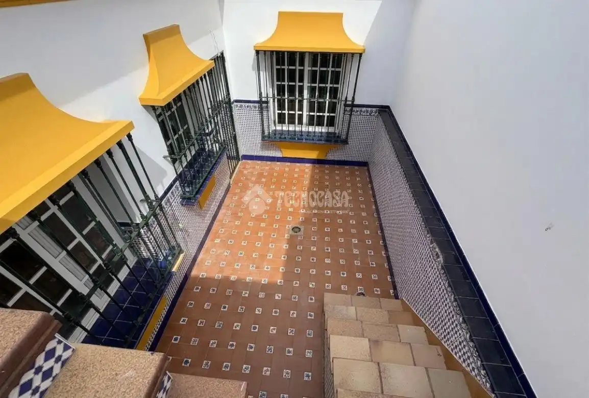 Vista exterior de Casa adosada en venta en Chiclana de la Frontera con Terraza y Amueblado