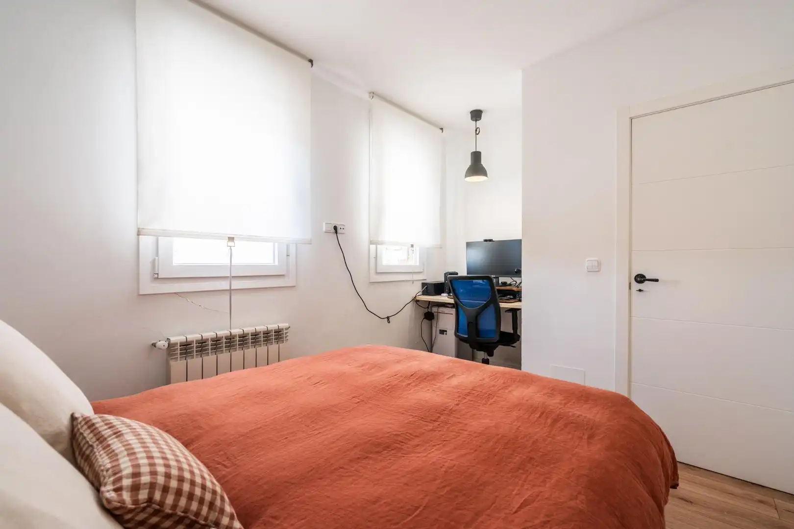 Habitación de Piso en venta en Madrid con Calefacción
