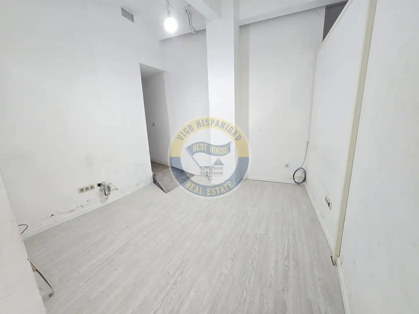 Local comercial en venta en Calle del Pintor Laxeiro, imagen 25