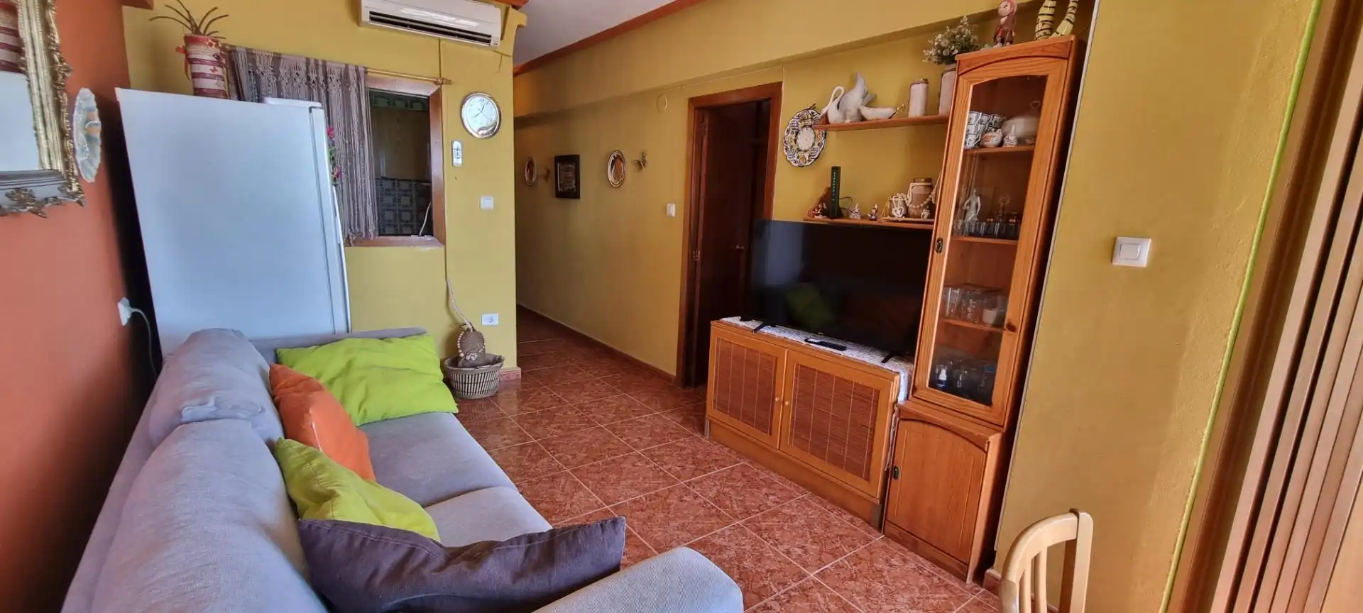 Living room of Flat for sale in Cullera  with Air Conditioner, Storage room and Furnished