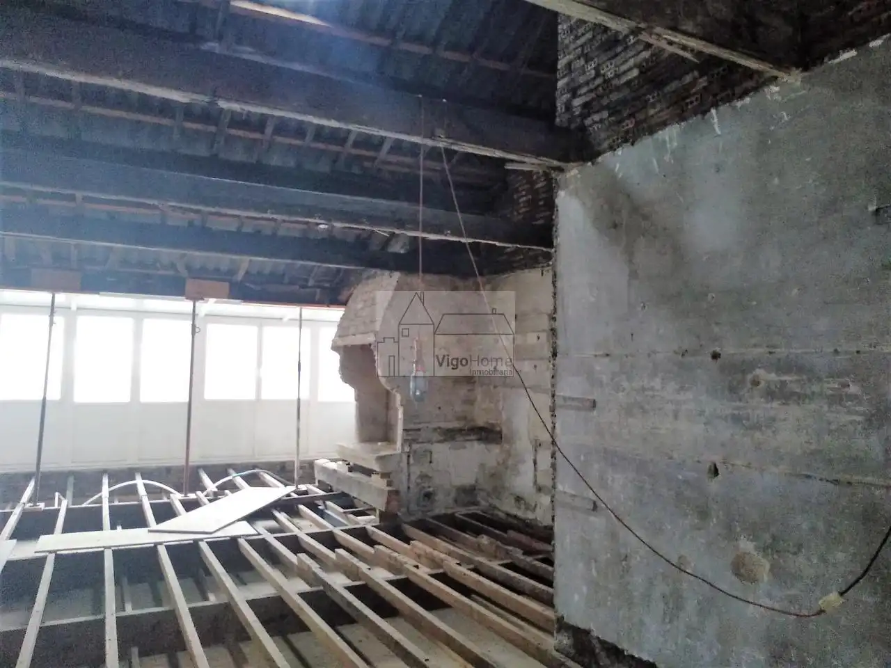 Attic for sale in Vigo   with Heating