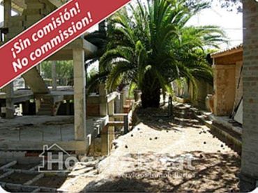 Xalet amb jardí en venda a Polígono les Corts Valencianes