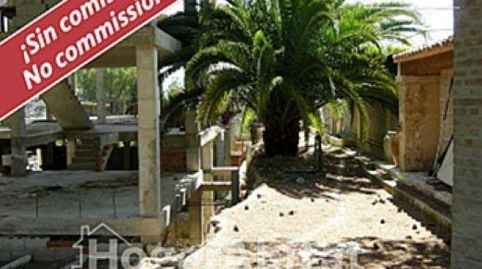 CHALET PARA TERMINAR A TU GUSTO CON PISCINA