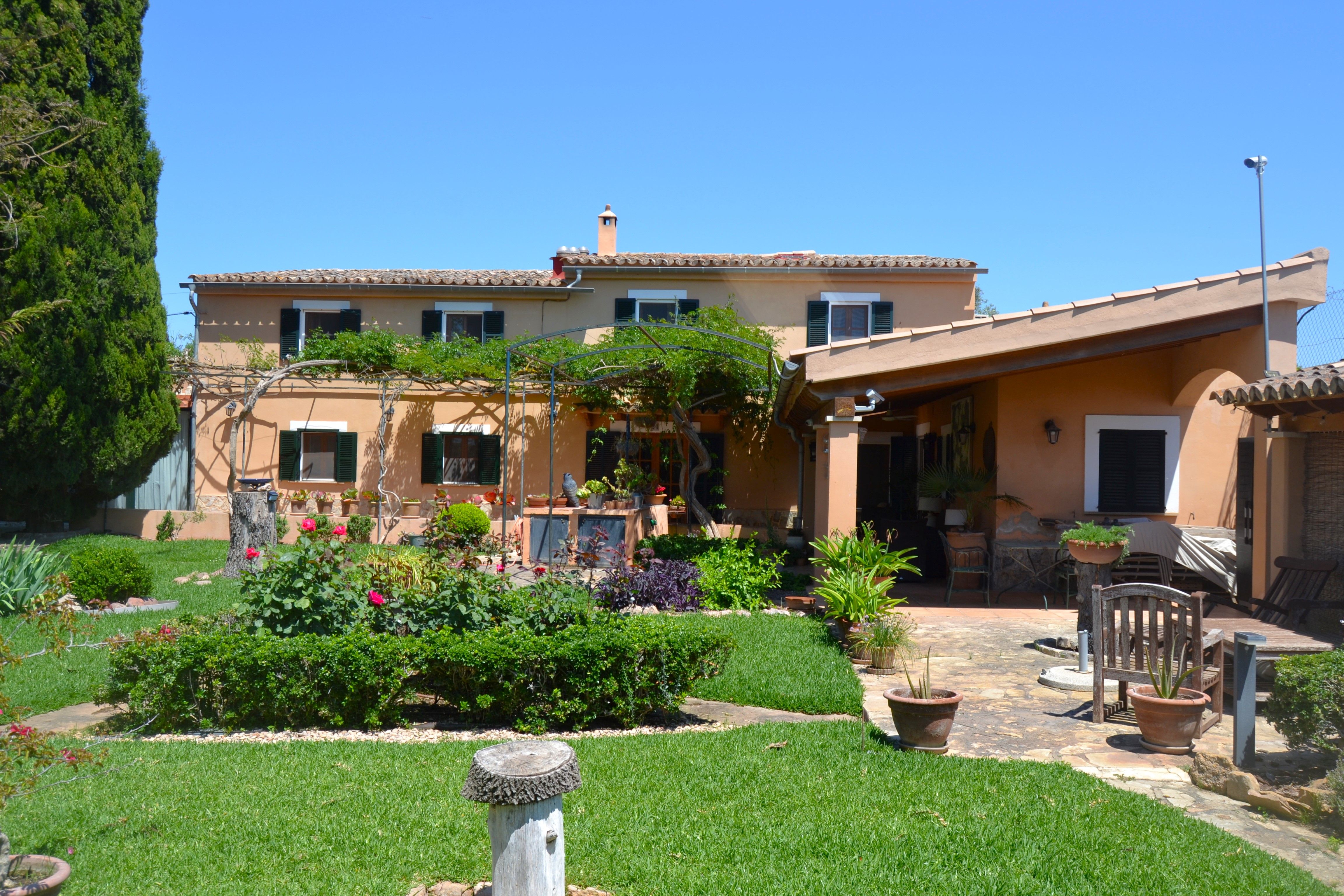 Jardí de Finca rústica en venda en  Palma de Mallorca amb Aire condicionat i Piscina