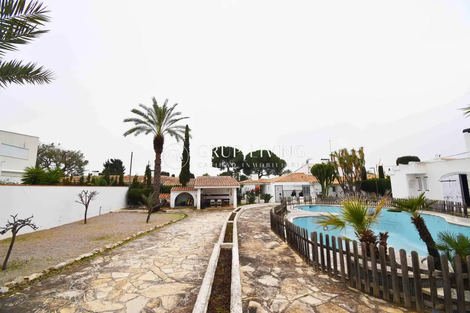 Außenansicht von Residential zum Verkauf in Sant Pere de Ribes