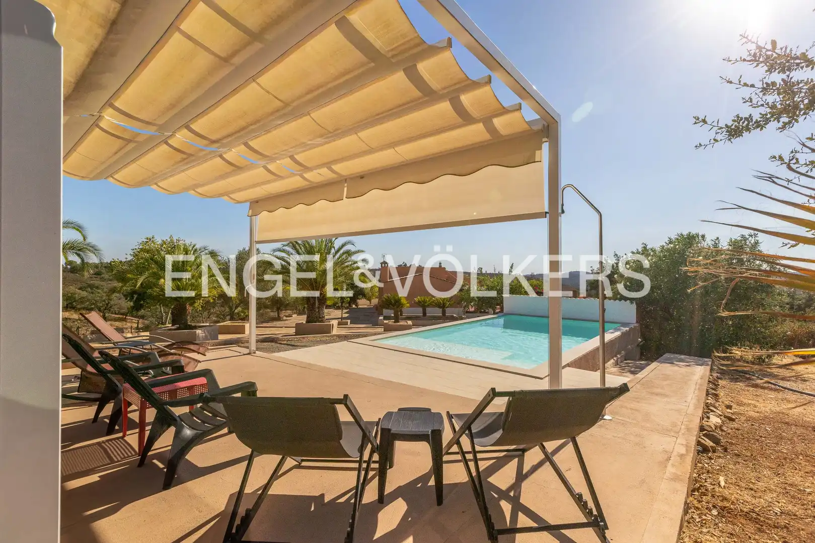 Terrace of Country homes for sale in Calañas, Huelva