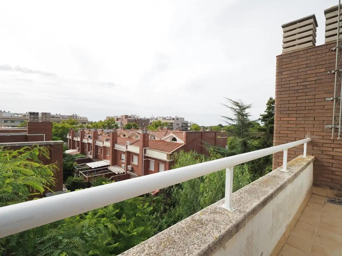 Maison mitoyenne avec terrasse à vendre à Passeig MISERICORDIA, imagen 3