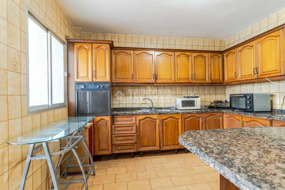 Kitchen of Single-family semi-detached for sale in Motril  with Air Conditioner