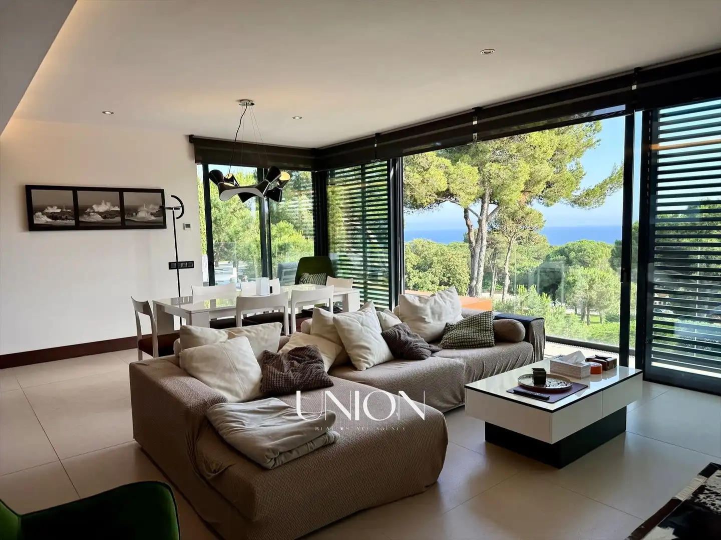 Sala de estar de Ático en venta en Castell d'Aro, Platja d'Aro i s'Agaró con Aire acondicionado, Calefacción y Terraza