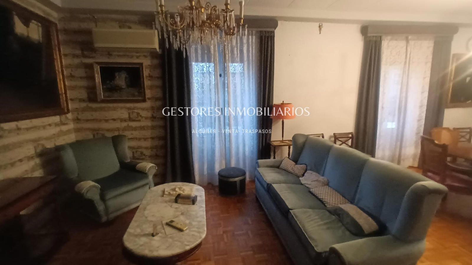 Sala d'estar de Pis en venda en Alcoy / Alcoi amb Calefacció i Traster