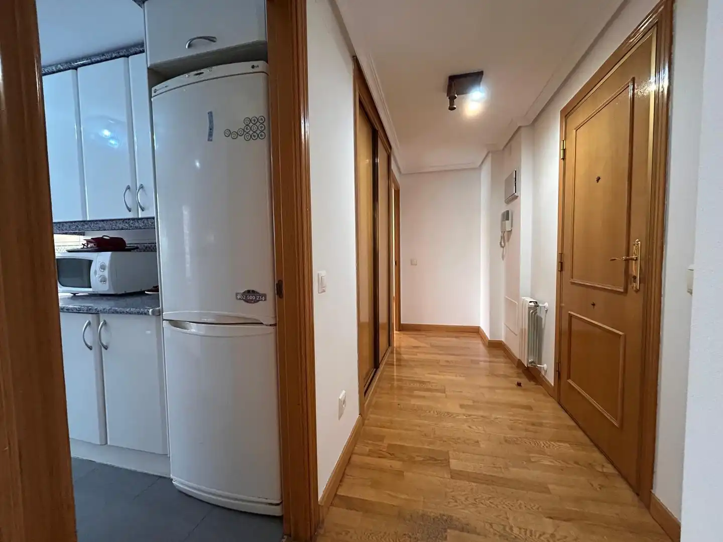 Wohnung zum Verkauf in Madrid mit Klimaanlage, Heizung und Gemeinschaftspool