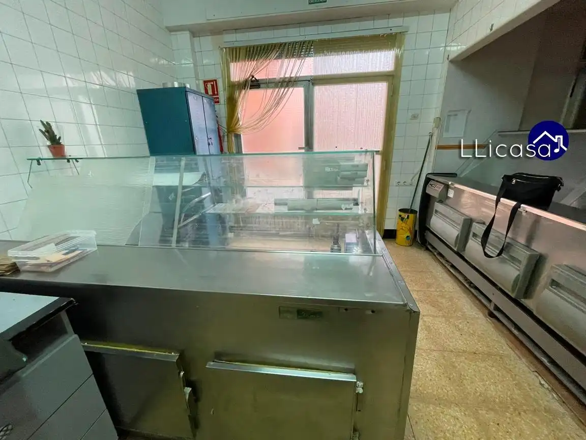 Kitchen of Commercial properties for sale in Pedralba