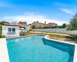 Swimming pool of House or chalet for sale in El Vendrell  with Air Conditioner, Terrace and Swimming Pool