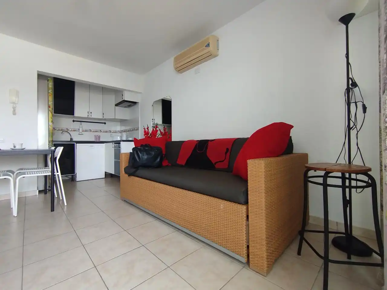 Wohnzimmer von Wohnung zur Miete in San Bartolomé de Tirajana mit Klimaanlage, Terrasse und Möbliert