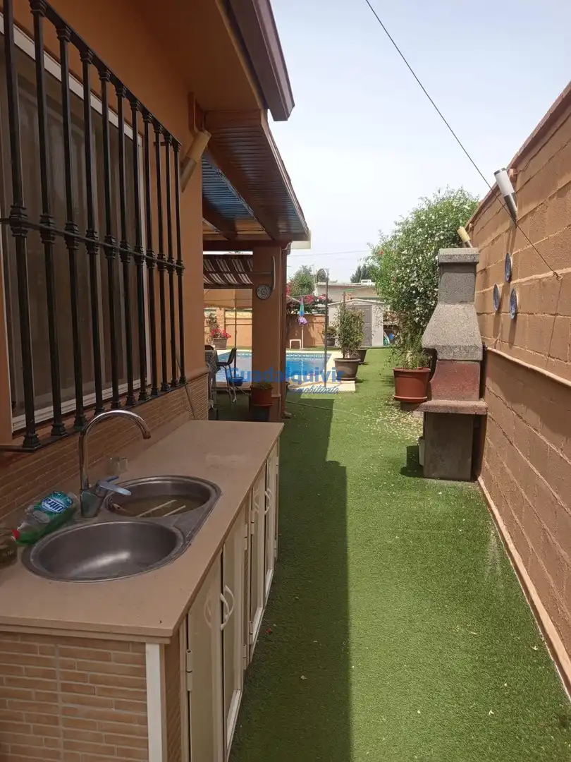 Villa con piscina in vendita a Entrenúcleos, imagen 14