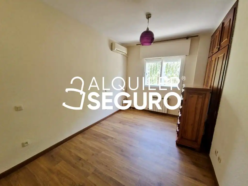 Habitación de Piso de alquiler en Humanes de Madrid con Aire acondicionado, Calefacción y Terraza