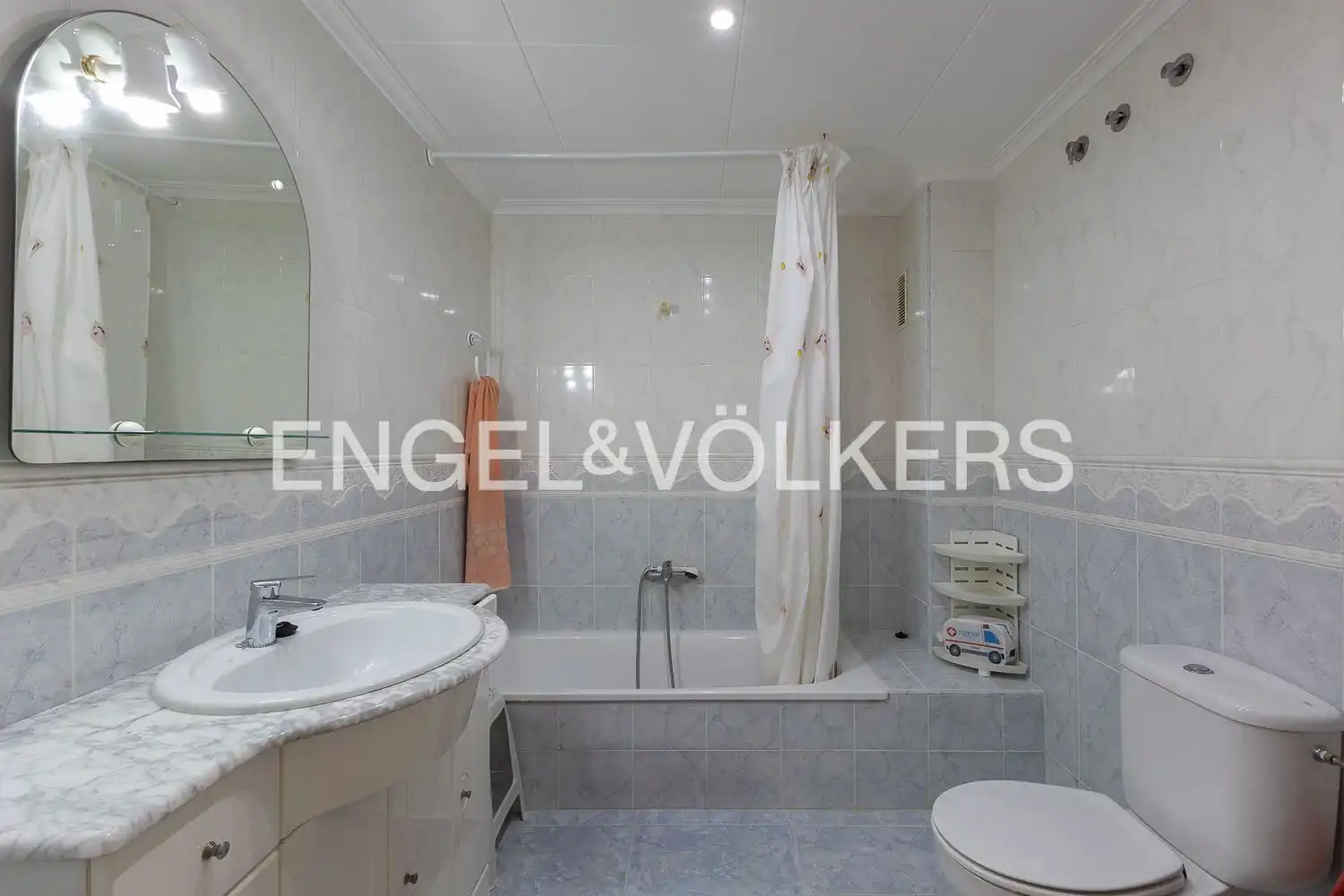 Flat with terrace for sale in Avinguda de la Loteria, imagen 10