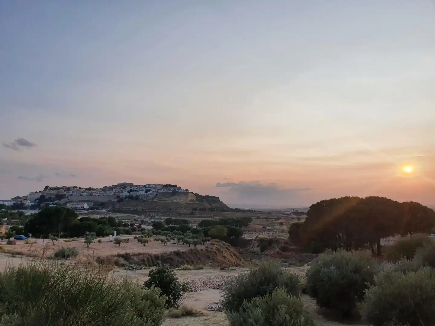 Vista exterior de Terreno en venta en Chinchilla de Monte-Aragón