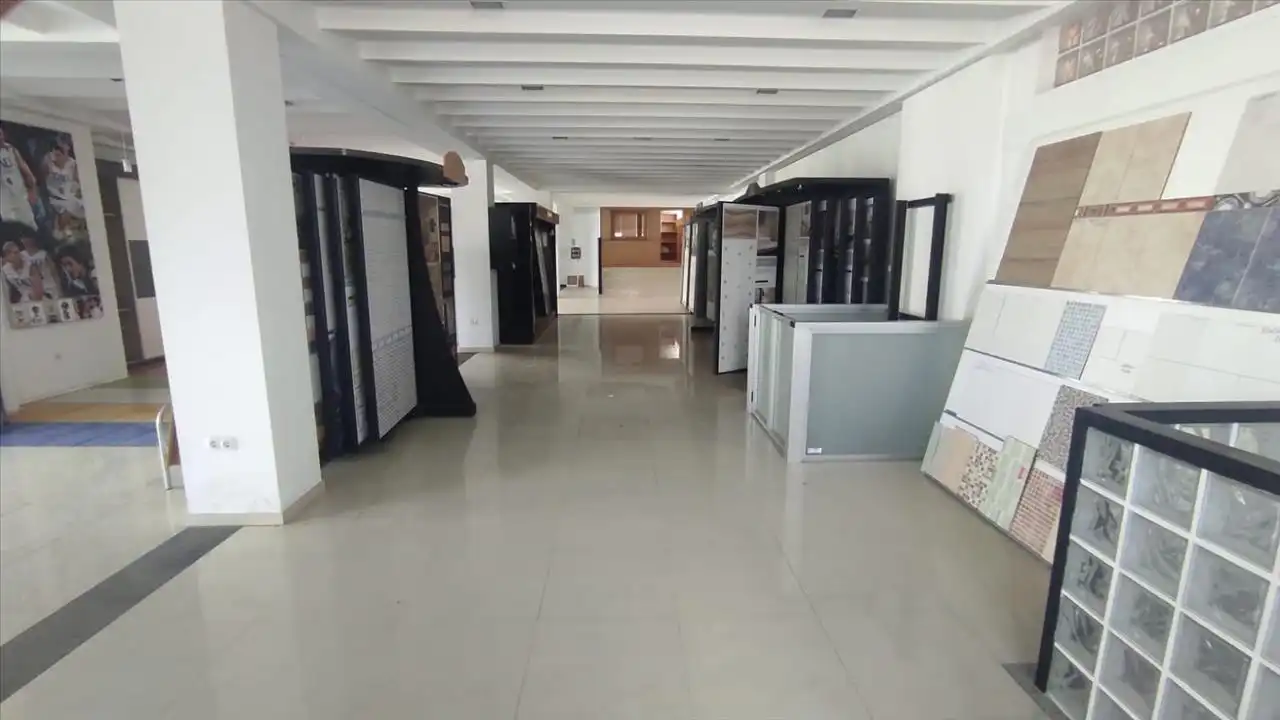 Local comercial en venda a Avenida de Fernando de Castro, imagen 6