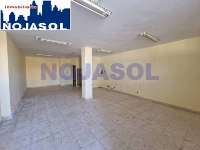 Local comercial en Alquiler en Juan Hormaechea en Arnuero