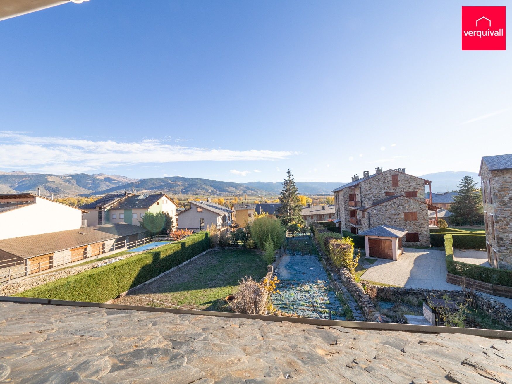 Jardí de Casa o xalet en venda en Llívia amb Calefacció, Parquet i Terrassa