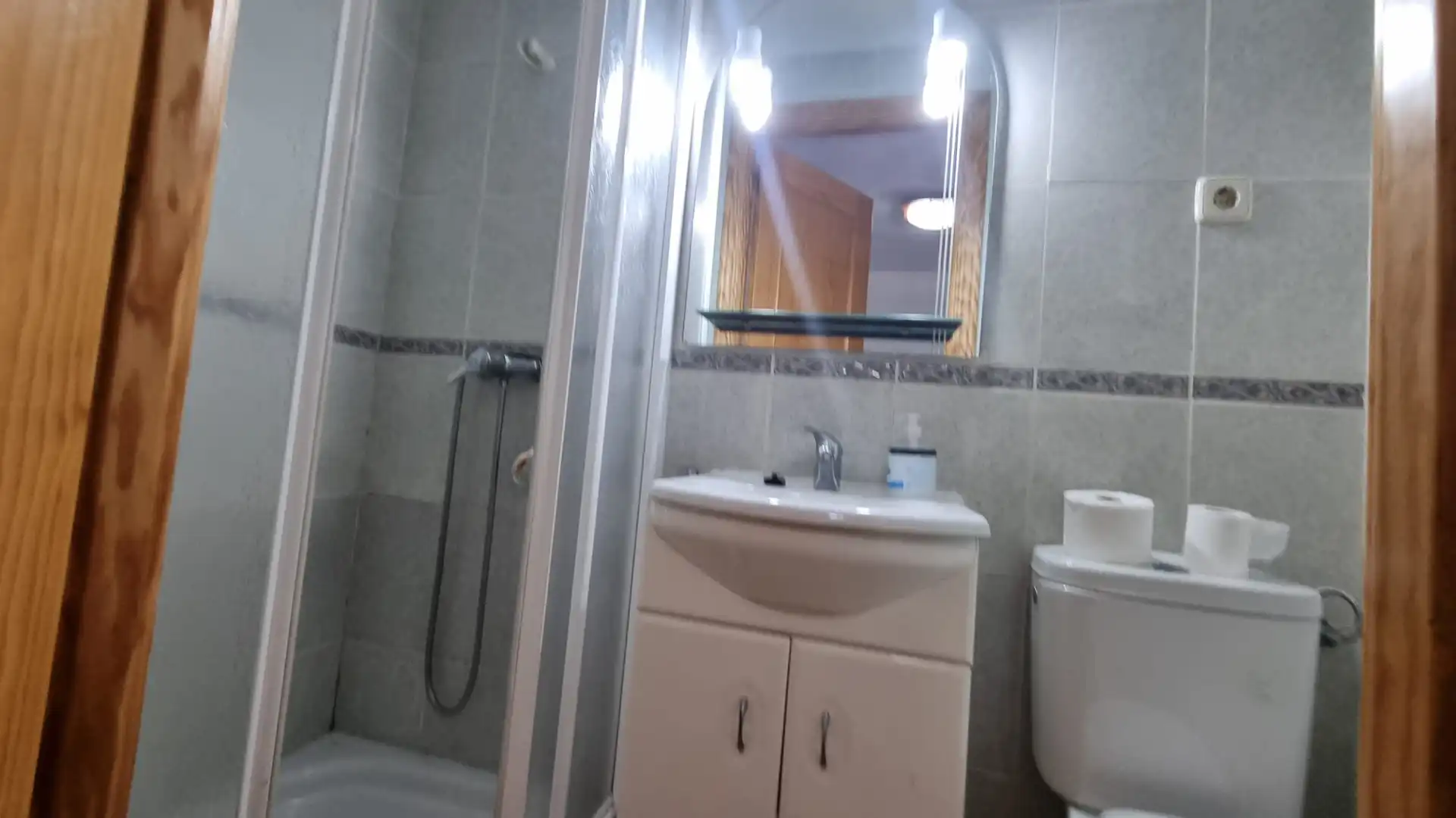 Badezimmer von Einfamilien-Reihenhaus zum Verkauf in Valdemaqueda mit Heizung und Abstellraum