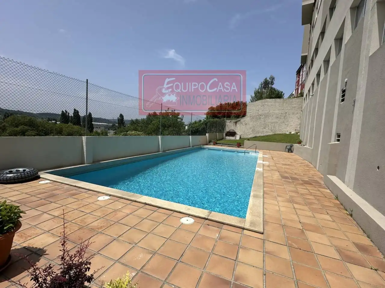 Apartamento en venta en Recatelo - O Carme