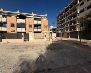 Außenansicht von Haus oder Chalet miete in El Puig de Santa Maria mit Heizung, Terrasse und Abstellraum