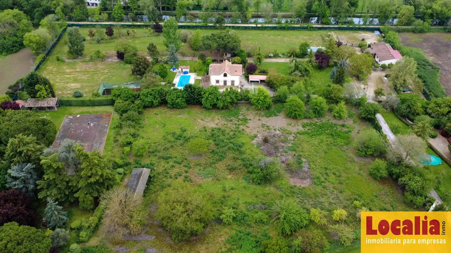 House with pool for sale in Viñalta, imagen 3