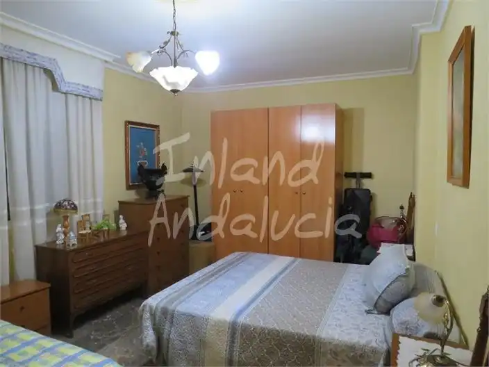 Dormitori de Apartament en venda en Martos amb Aire condicionat, Terrassa i Traster