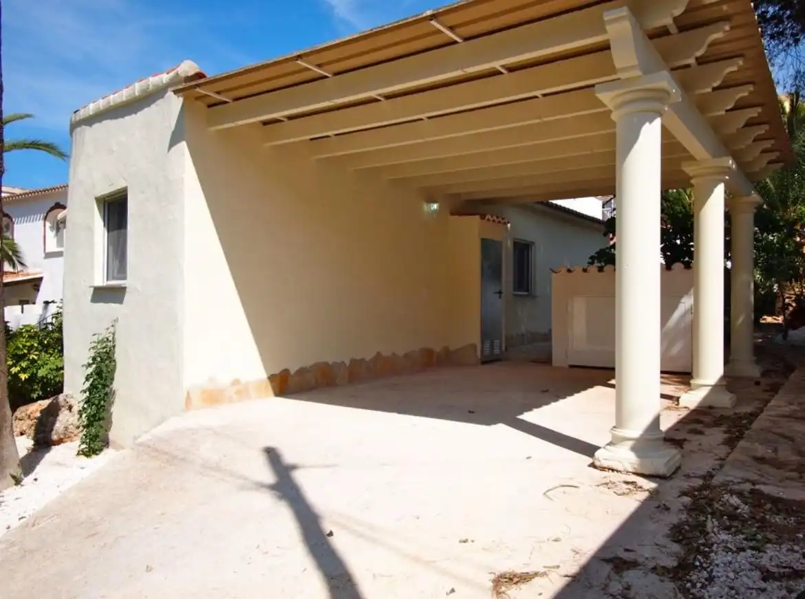 Houses for sale in Camí Coll de Pous, La Pedrera - Vessanes