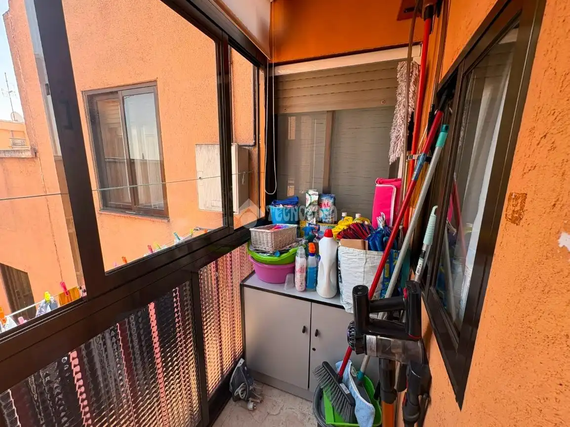Terraza de Piso en venta en San Fernando de Henares con Aire acondicionado, Calefacción y Parquet