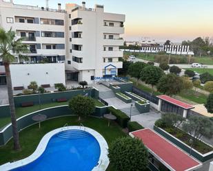 Swimming pool of Attic to rent in El Puerto de Santa María  with Air Conditioner, Heating and Parquet flooring