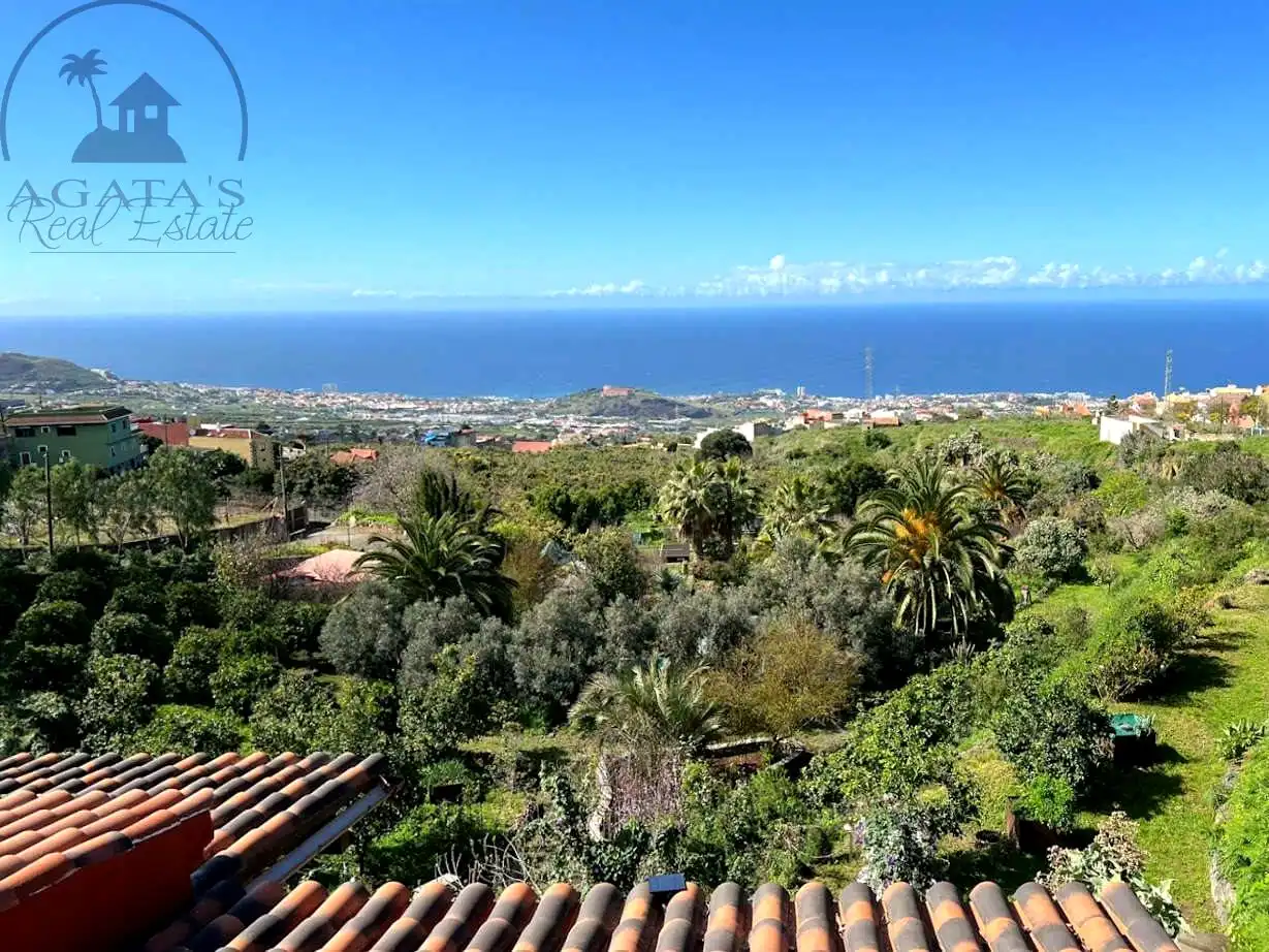 Vista exterior de Finca rústica en venda en La Orotava amb Jardí privat i Terrassa