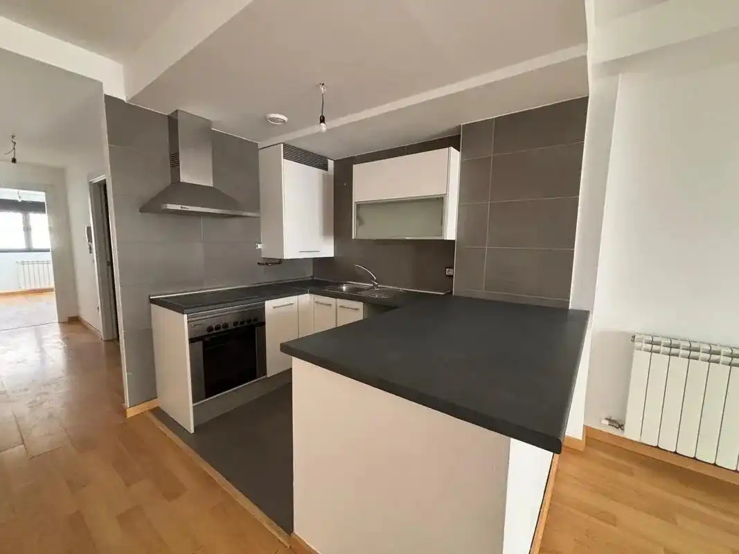 Kitchen of Study for sale in Zaragoza  with Heating and Balcony