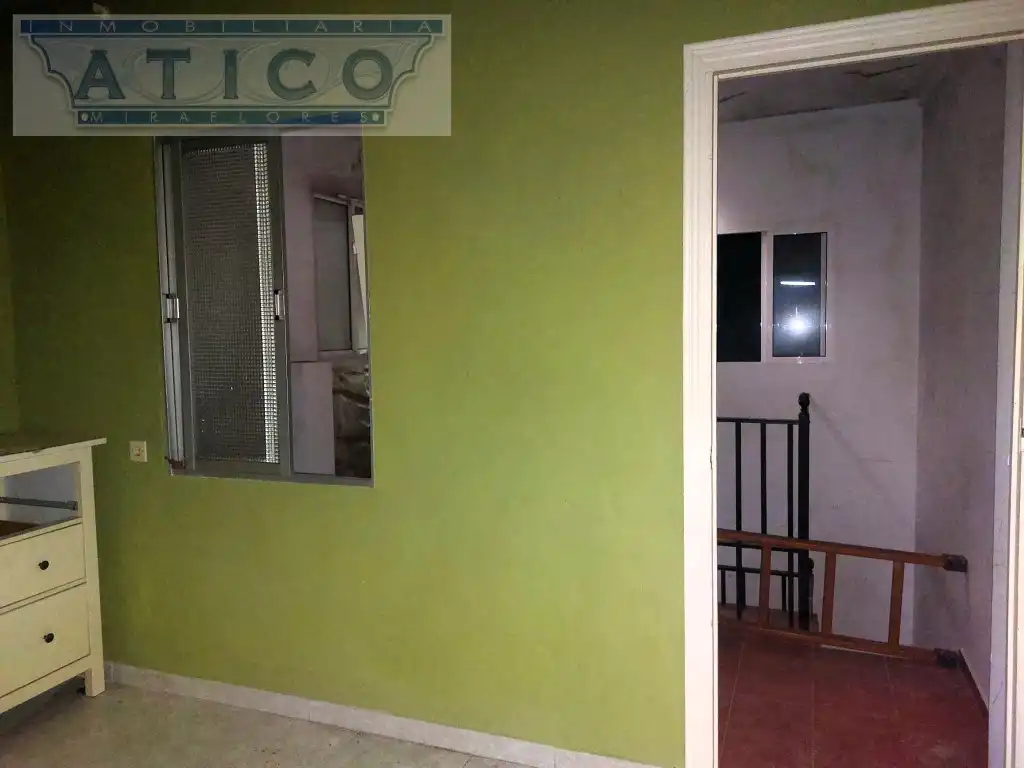 Casa adosada en venta en Sevilla